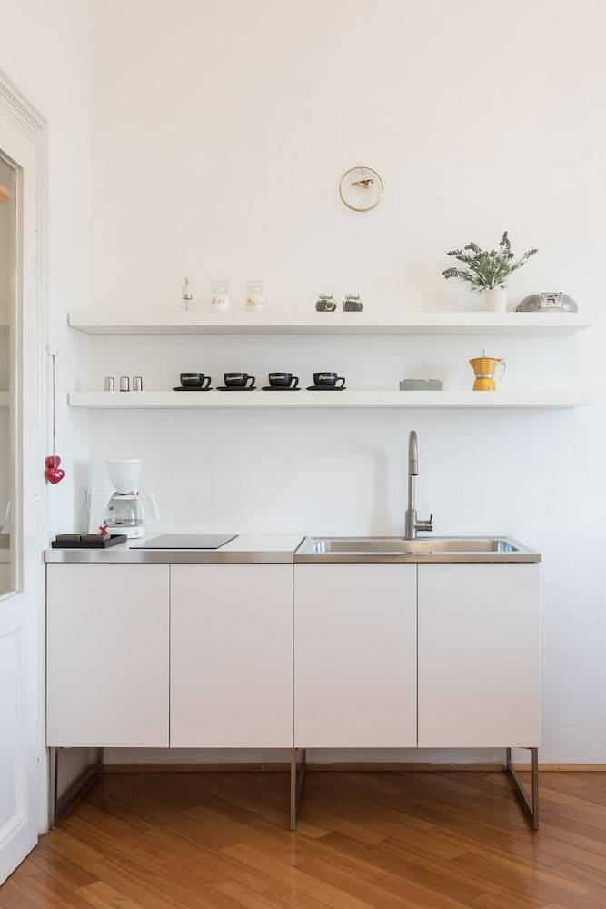 Bright 1bdr Apartment In The City Center