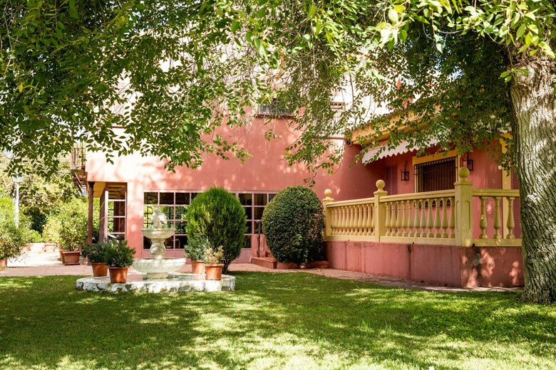 Villa Lucrecia