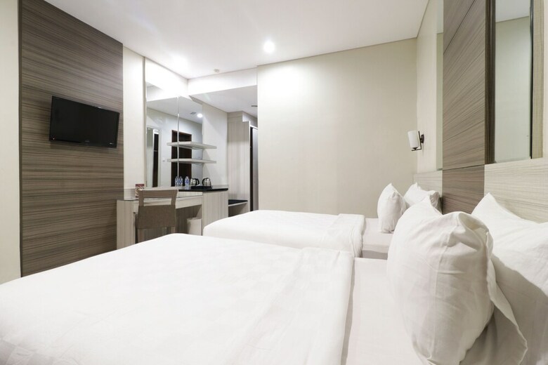Hotel Gren Alia Jakarta
