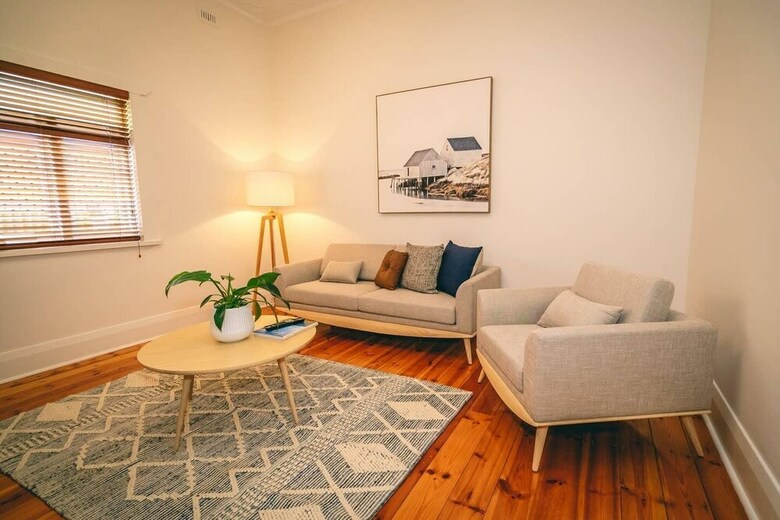 Treasure On Bagot-free Wifi/netflix-close To Cbd