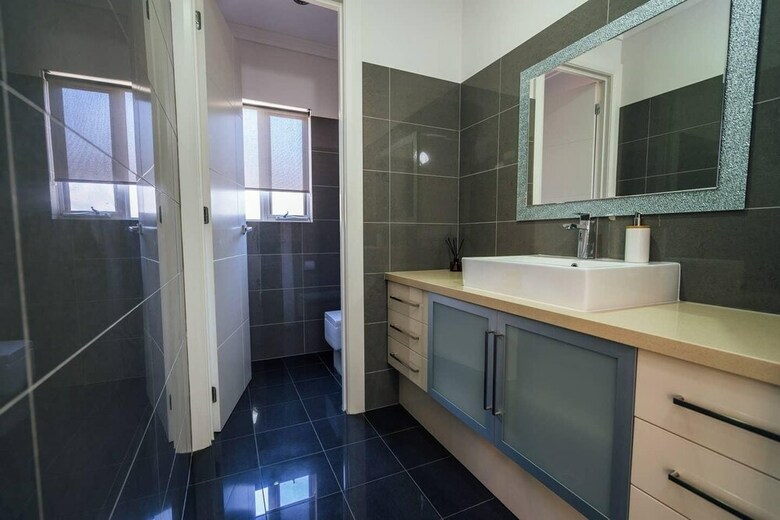 The Grand Oasis - Pool - Wifi - Mins From Beach