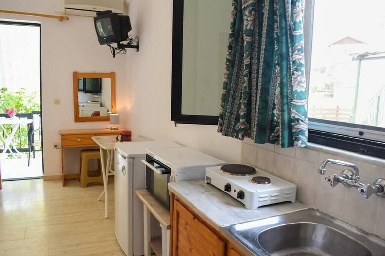 Apartamentos Jasmine Studio With Garden Close To The Beach