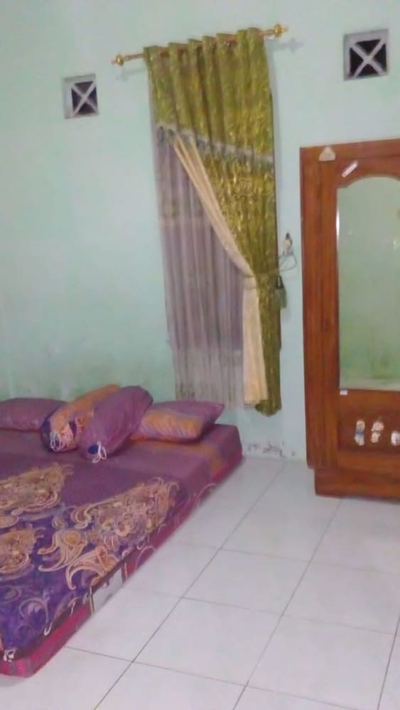 Hotel Pak Pur Homestay