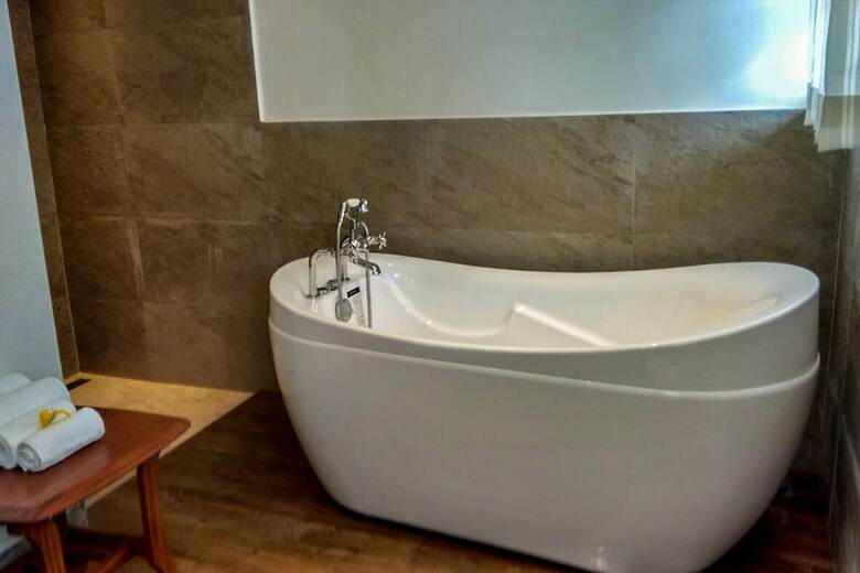 Hotel Blackberry Hills Munnar - Nature Resort & Spa