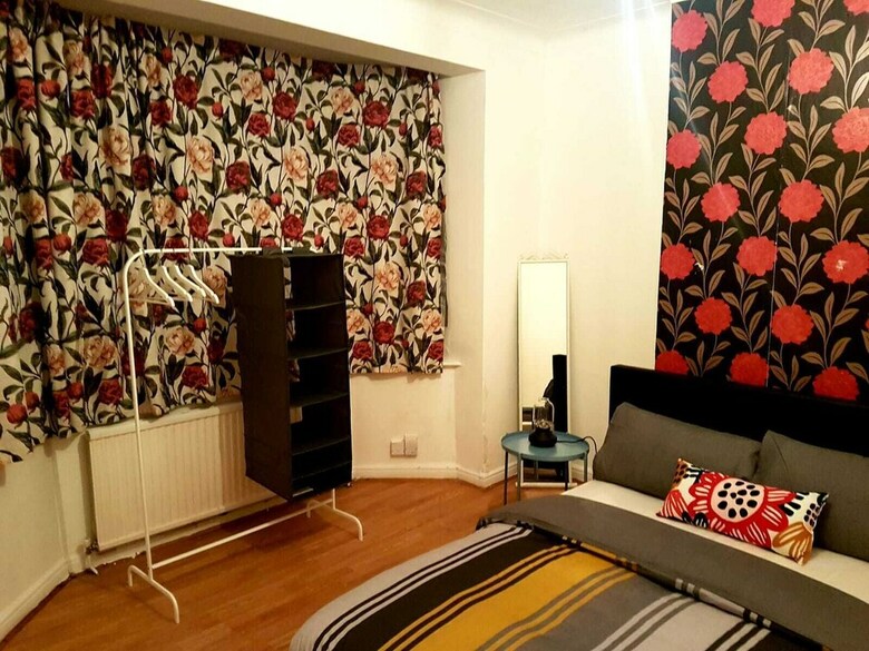 Hotel Budget House In Gants Hill