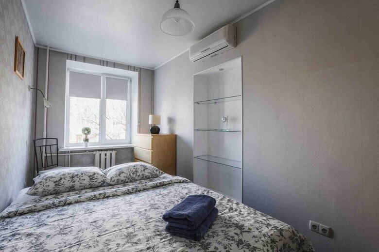 Apartment On B Kondratievskii 12 Bld 1