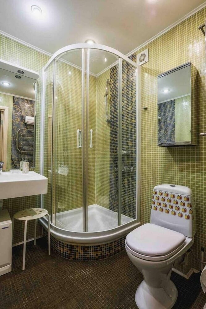 Apartment On B Kondratievskii 12 Bld 1