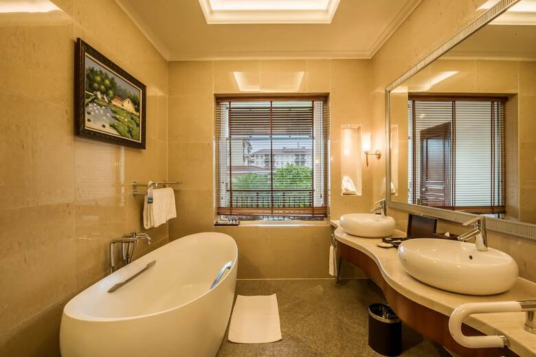 Hotel Vinpearl Luxury Da Nang