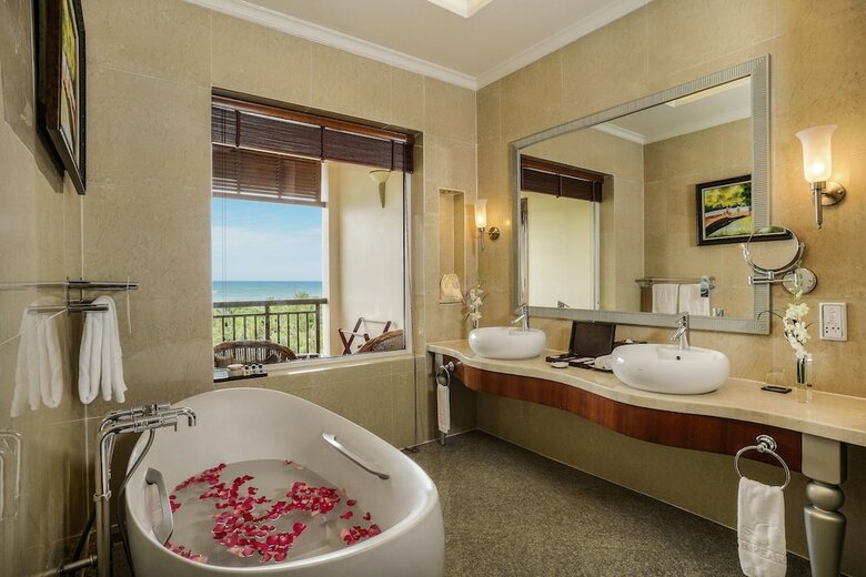 Hotel Vinpearl Luxury Da Nang