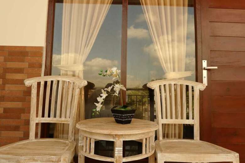 Hotel Kak Jutha Guest House