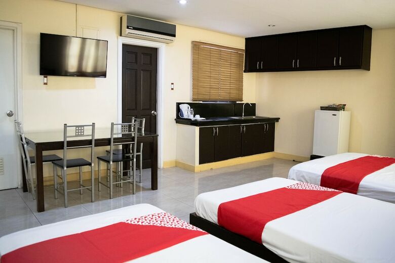 Hotel Oyo 506 153 Executive Suites