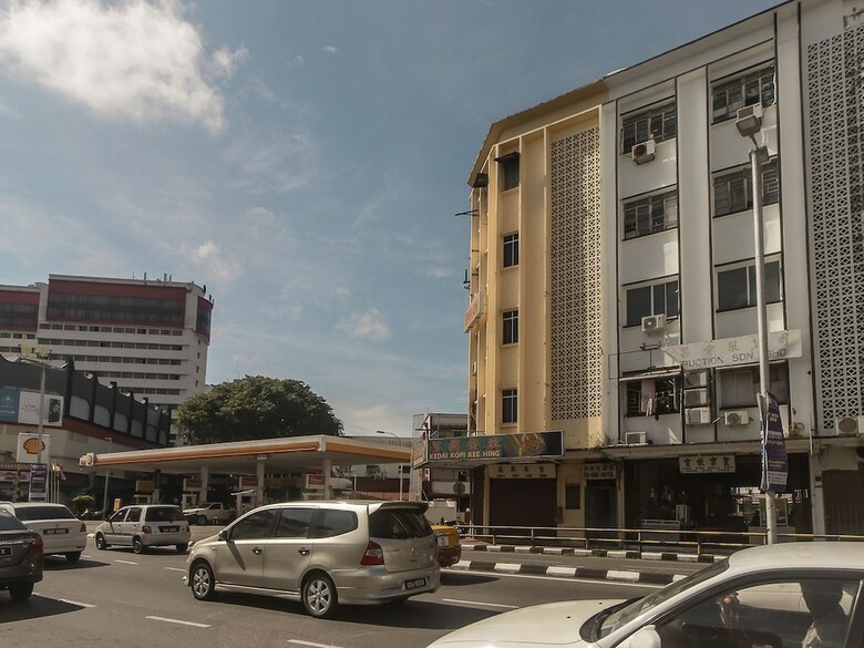 Spot On 89706 To-day Hotel