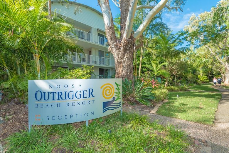 Apartamentos Noosa Outrigger Beach Resort