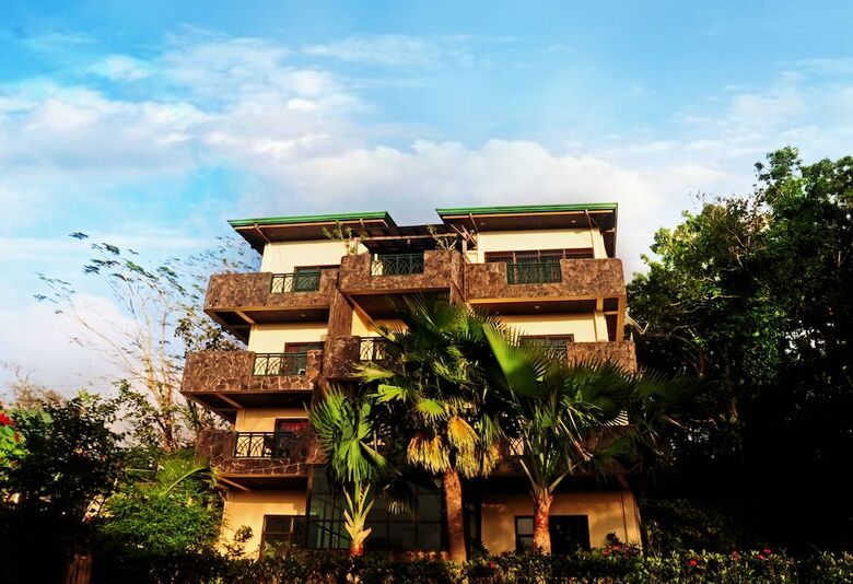 Hotel Mc Mountain Home Apartelle