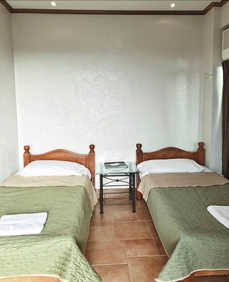 Hotel Mc Mountain Home Apartelle