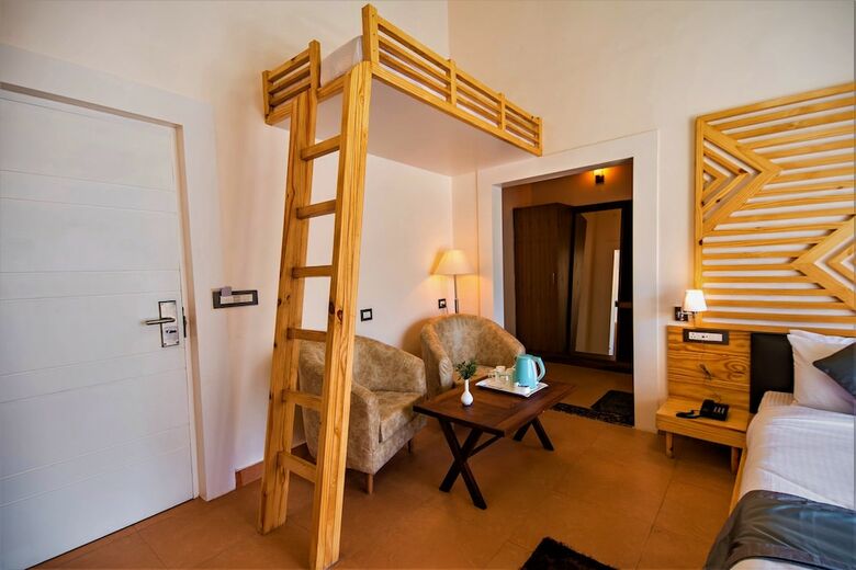 Hotel Clarks Exotica Ramgarh