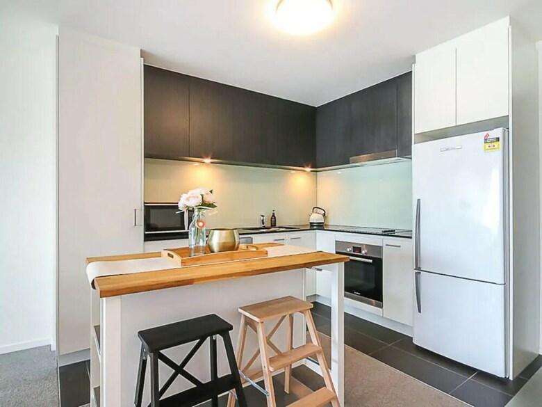 Modern Apartment Close To Brisbane Cbd