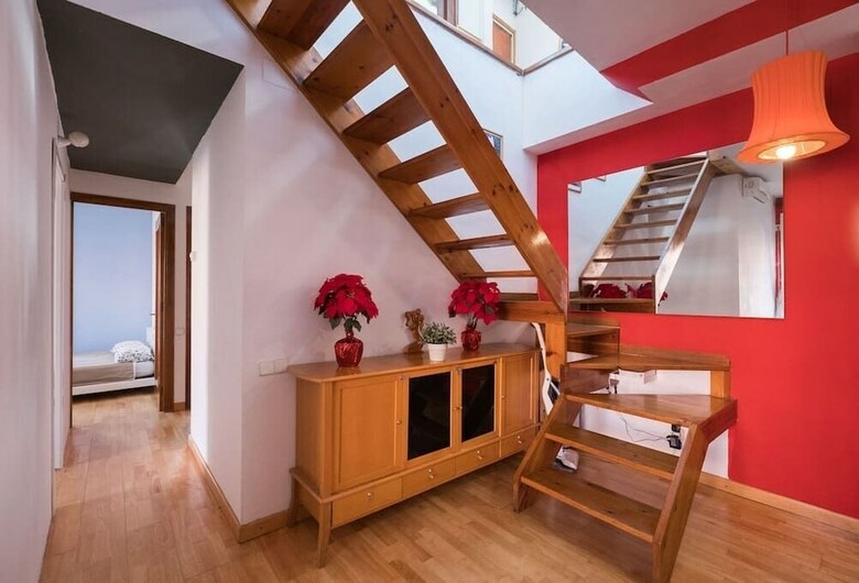 Apartamentos Duplex Penthouse 6 Pax Las Ramblas (Barcelona)
