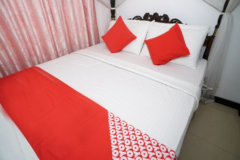 Hotel Oyo 489 Shirantha Rest