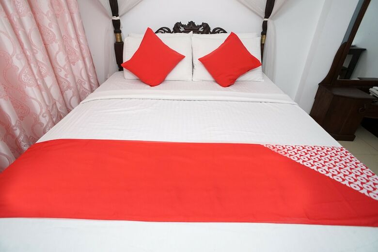 Hotel Oyo 489 Shirantha Rest