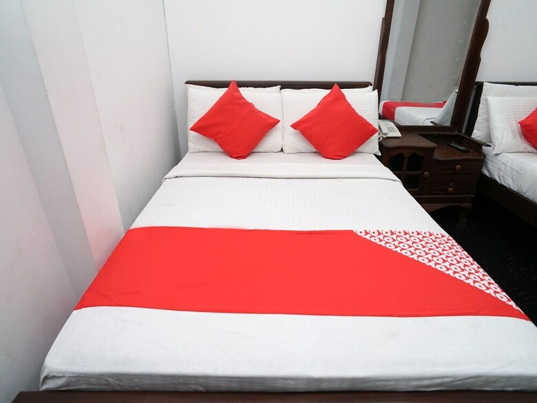 Hotel Oyo 489 Shirantha Rest