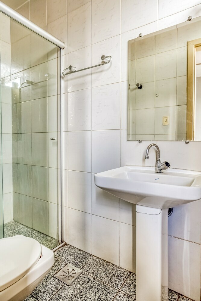 Oyo Speciali Hotel