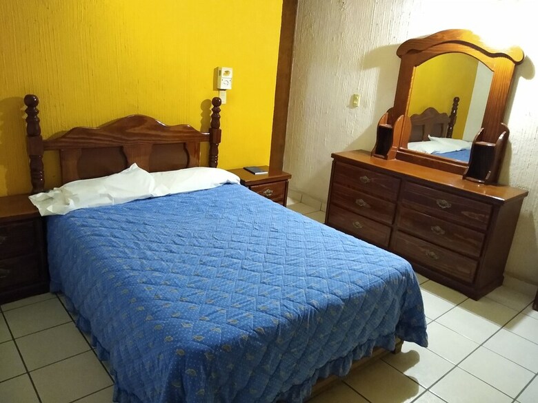 Hotel Real