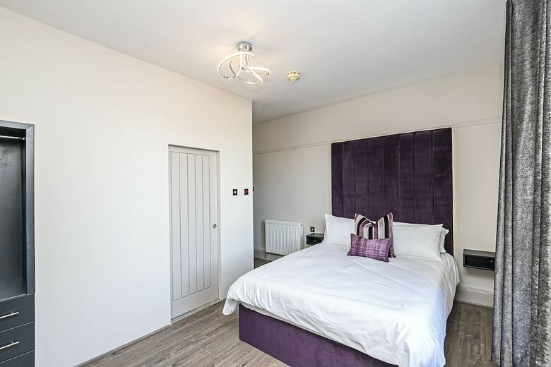 Pages Hotel & Guesthouse