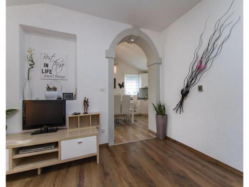 Holiday Home Nedescina Nedescina