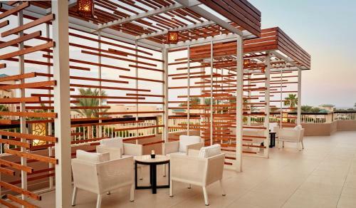 Hotel Coral Sea Holiday Village