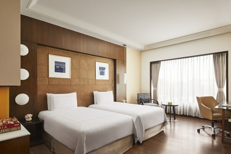 Taj Hotel & Convention Centre, Agra