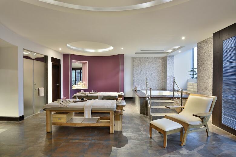 Taj Hotel & Convention Centre, Agra