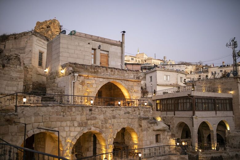 Splendid Cave Hotel