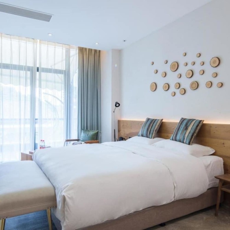 Floral Hotel  Elegant Stone Home Tiantai