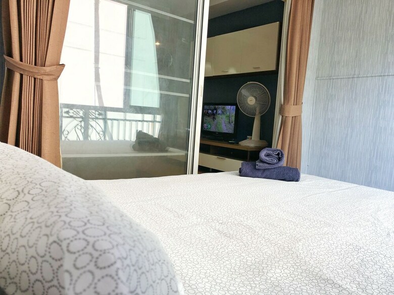 Apartamentos 2br At Patong Loft Wifi Pool