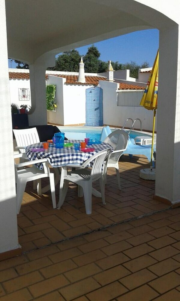 Villa With 3 Bedrooms In Albufeira, With Private Pool, Enclosed Garden And Wifi - 1 Km From The Beach