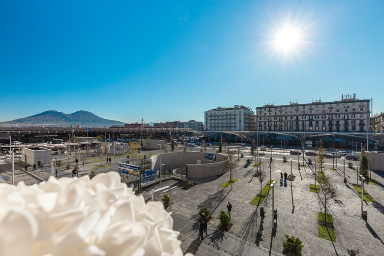 Hotel Bella Napoli Suites