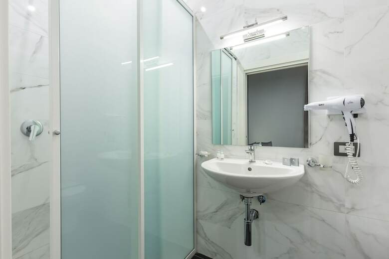Hotel Bella Napoli Suites