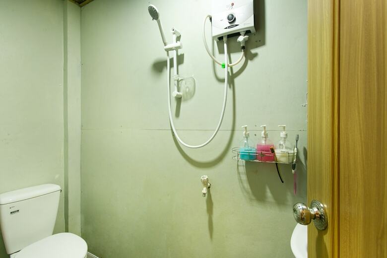 Hostal D-green Hostel