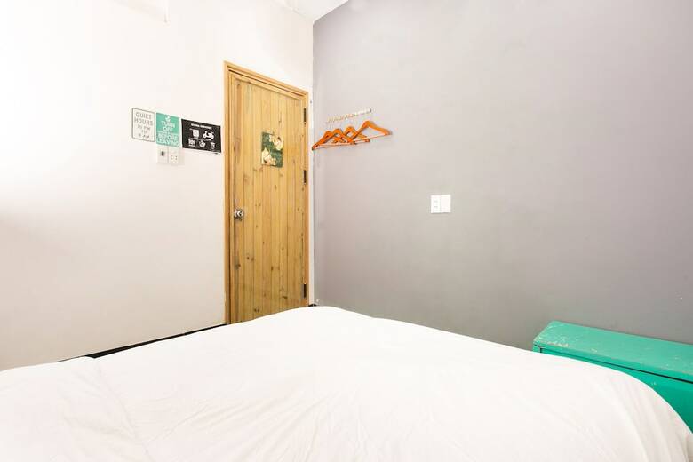 Hostal D-green Hostel