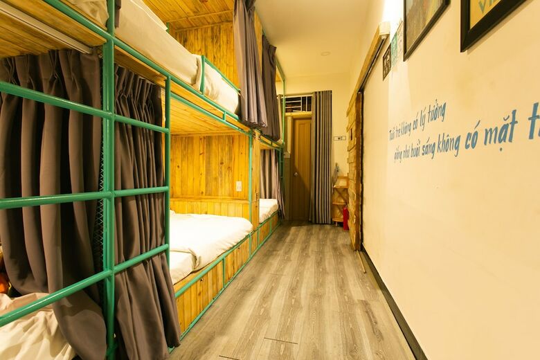 Hostal D-green Hostel