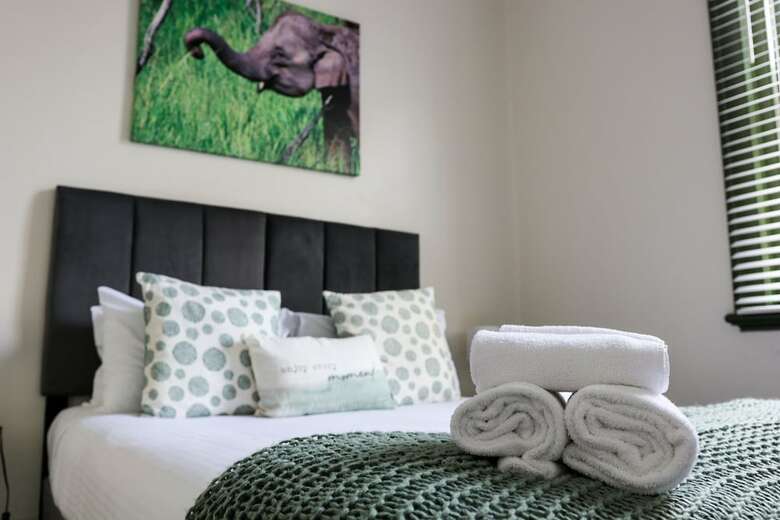 Discover The Rocks - Heritage House
