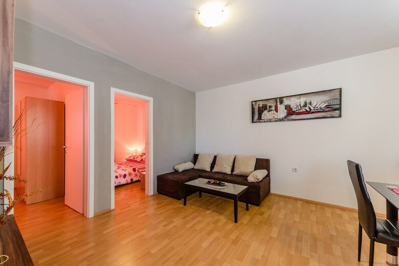 Apartments Jakovljevic