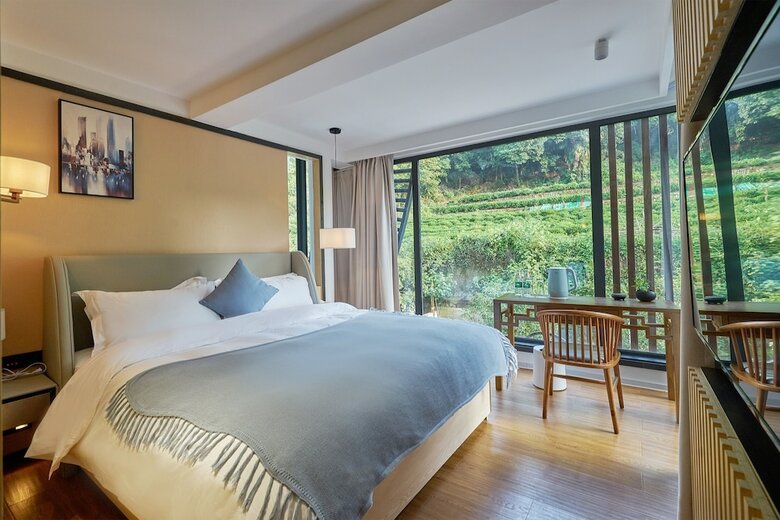 Wuhua Xingxiang Shanfang Hotel