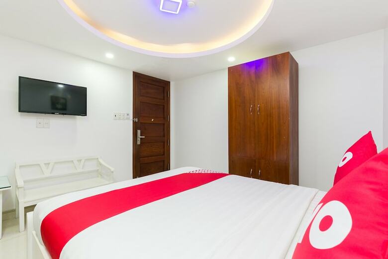 Oyo 652 Monaco Hotel