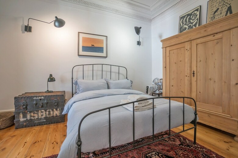 An Ecletic Apartment In Lisbon