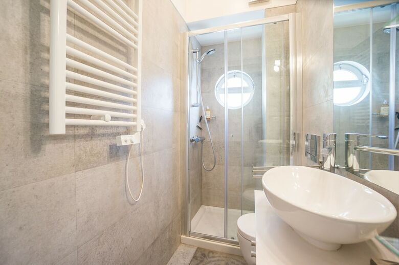 Panoramic Tagus River Terrace Apartment In Alfama