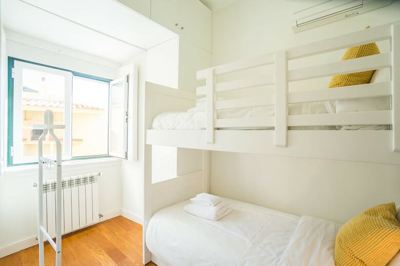 Panoramic Tagus River Terrace Apartment In Alfama