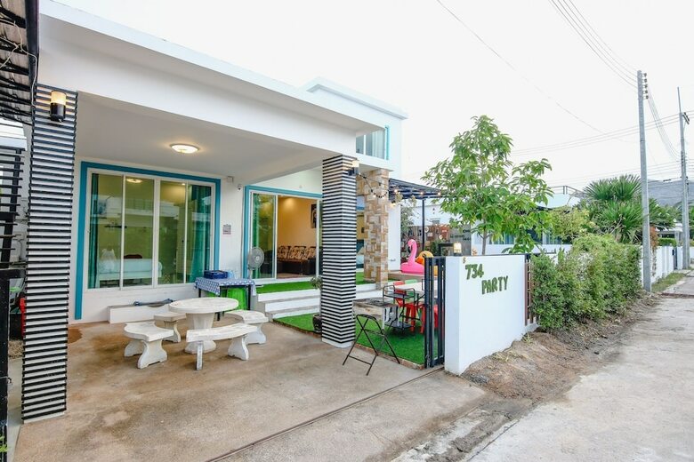 Party Home Pool Villa Hua Hin