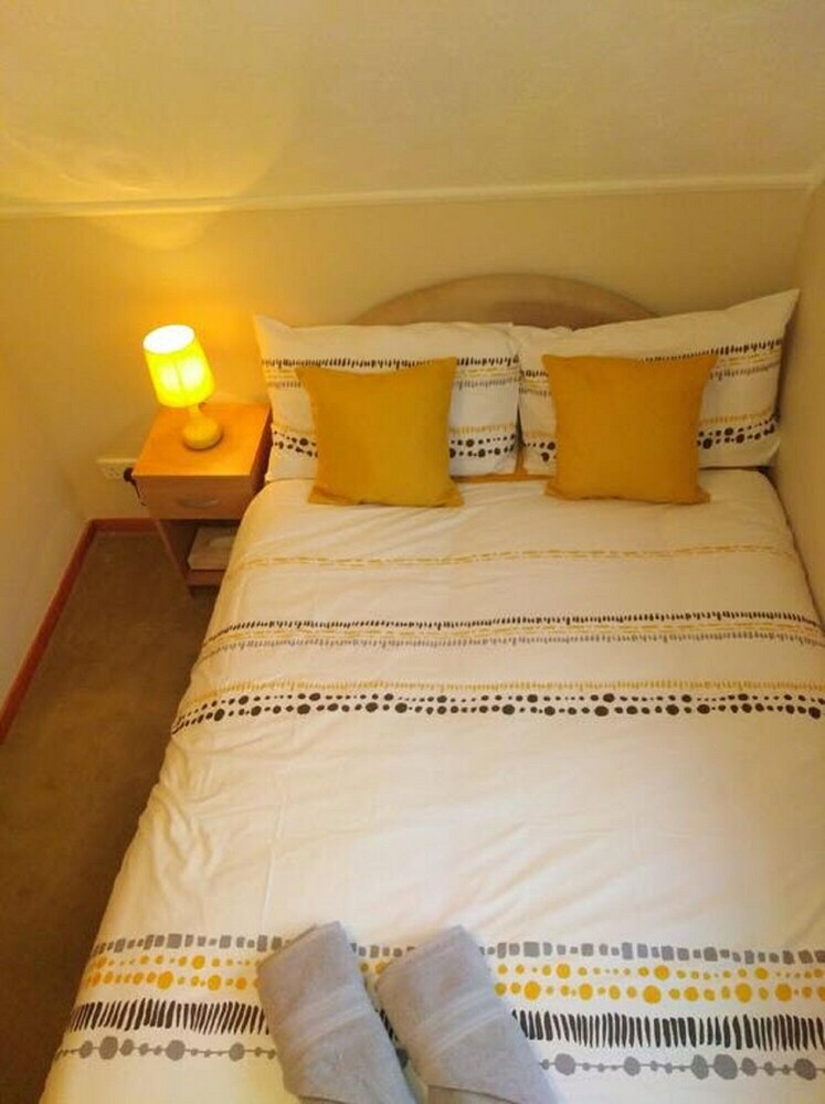 Bed & Breakfast Cottage Style Living